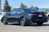 Used 2022 Toyota Camry SE image 6