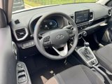 Used 2025 Hyundai Venue SEL image 2