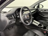 Used 2025 Porsche Macan image 4