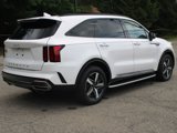 Used 2022 Kia Sorento EX w/ Panoramic Sunroof Package image 3