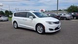Used 2017 Chrysler Pacifica Touring-L w/ Tire & Wheel Group image 2
