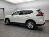 Used 2017 Nissan Rogue SV w/ SV Premium Package image 3