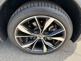 Used 2022 Volkswagen Tiguan SEL R-Line image 4