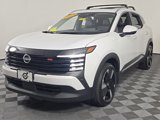 Used 2025 Nissan Kicks SR w/ SR Premium Package image 3