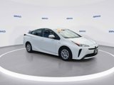 Used 2022 Toyota Prius LE image 2
