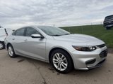 Used 2017 Chevrolet Malibu LT image 2