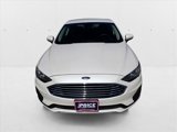 Used 2020 Ford Fusion SE image 2