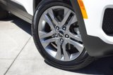 Certified 2023 Kia Seltos LX image 3