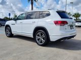 Used 2019 Volkswagen Atlas SE w/ Panoramic Sunroof Package image 4