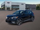 Used 2020 Nissan Kicks SR image 1