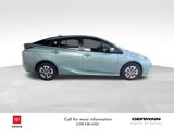 Used 2016 Toyota Prius Two image 2