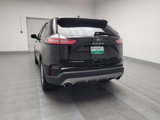 Used 2022 Ford Edge Titanium image 6