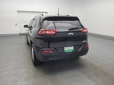Used 2017 Jeep Cherokee Latitude w/ Comfort/Convenience Group image 6