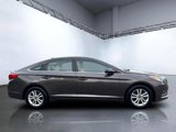 Used 2016 Hyundai Sonata SE image 3
