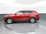 Used 2020 Kia Sorento LX w/ LX I4 Convenience Package image 2