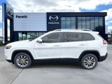 Used 2021 Jeep Cherokee Latitude Lux w/ Comfort/Convenience Group image 2