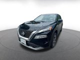 Used 2023 Nissan Rogue SV image 3