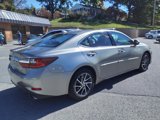 Used 2018 Lexus ES 350 Ultra Luxury image 3