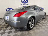 Used 2006 Nissan 350Z Touring w/ (N93) Cargo Convenience Pkg image 4