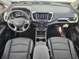 New 2024 GMC Terrain SLT image 5
