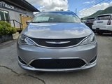 Used 2017 Chrysler Pacifica Touring-L image 6