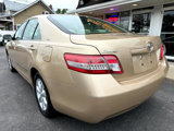 Used 2011 Toyota Camry LE image 4