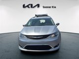 Used 2018 Chrysler Pacifica Touring-L image 2