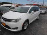Used 2018 Chrysler Pacifica Touring-L w/ Tire & Wheel Group image 3