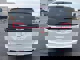 New 2026 Chrysler Pacifica Select image 4