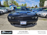 Used 2016 Dodge Challenger SXT image 2