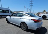 Used 2025 Nissan Altima 2.5 SV image 3