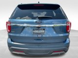 Used 2019 Ford Explorer XLT image 4