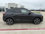 Used 2023 Chevrolet TrailBlazer RS w/ Convenience Package image 2