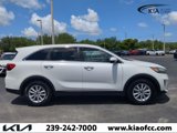 Used 2019 Kia Sorento LX image 4