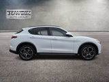 Certified 2022 Alfa Romeo Stelvio Ti image 3