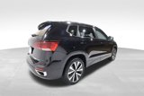 Used 2024 Volkswagen Taos SE image 4
