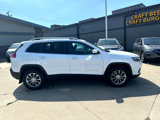 Used 2019 Jeep Cherokee Latitude Plus w/ Cold Weather Group image 2