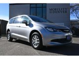 Used 2017 Chrysler Pacifica LX image 3