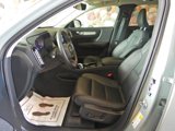 Used 2025 Volvo XC40 B5 Plus image 2