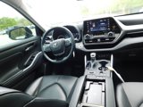 Used 2021 Toyota Highlander XLE image 3