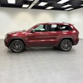 Used 2017 Jeep Grand Cherokee Trailhawk w/ Trailhawk Luxury Group image 2