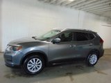 Used 2020 Nissan Rogue SV image 2