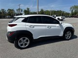 Used 2022 Hyundai Kona SEL w/ Convenience Package image 2