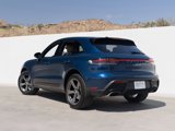 Certified 2022 Porsche Macan image 3