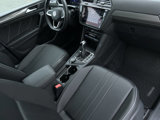 Used 2022 Volkswagen Tiguan SE image 5