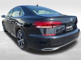 Used 2020 Volkswagen Passat 2.0T SEL image 3