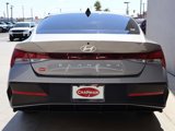Used 2024 Hyundai Elantra SEL image 4