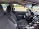 Used 2016 Chevrolet Cruze LT image 3