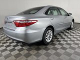 Used 2017 Toyota Camry LE image 5