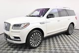 Used 2019 Lincoln Navigator Reserve image 2